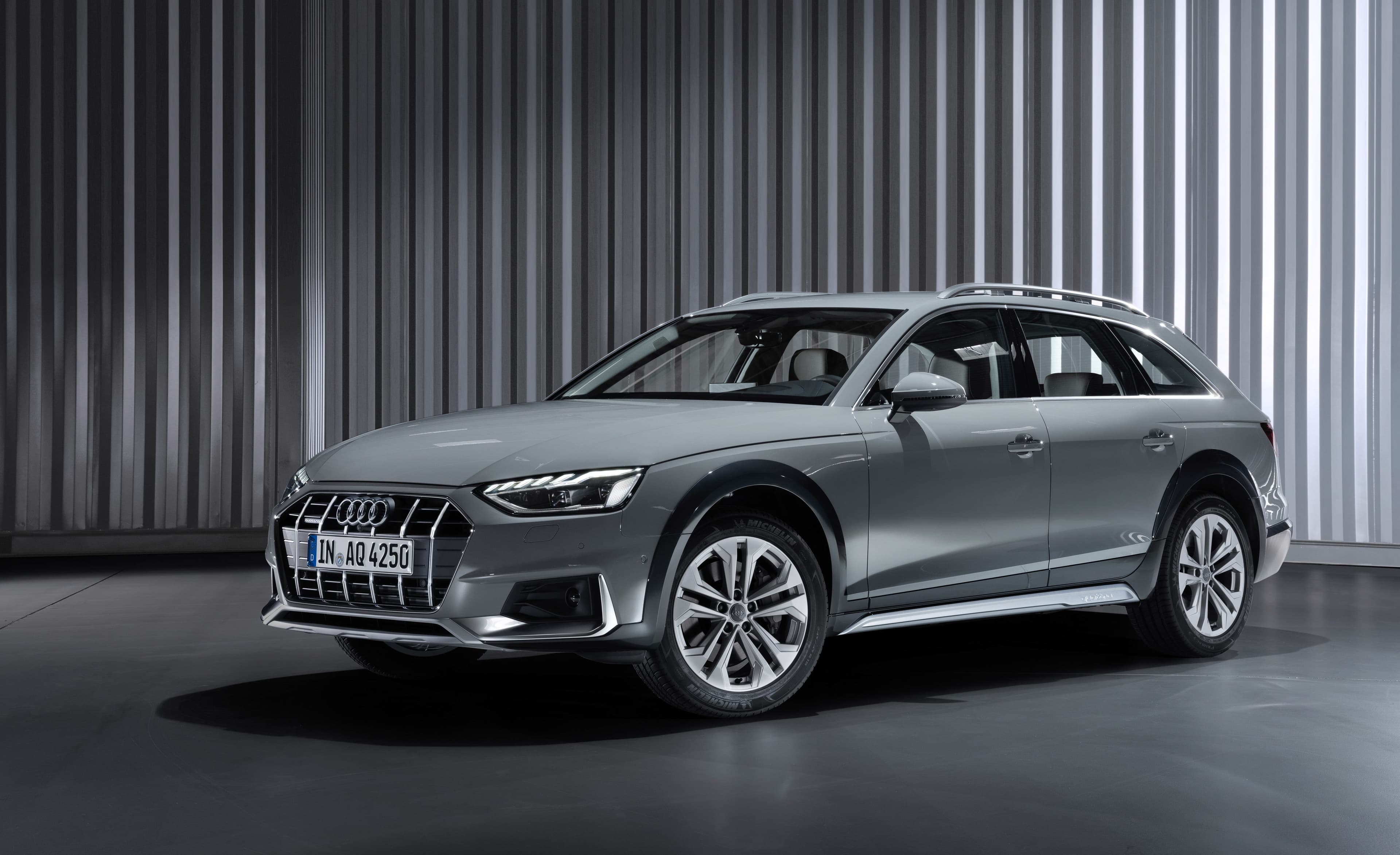 Audi A4 Allroad photo 5